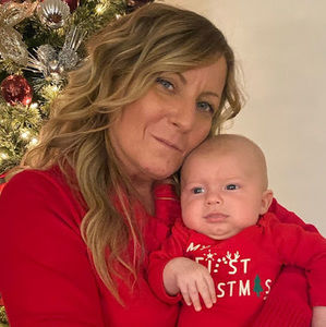 Meet your Posher, Joni